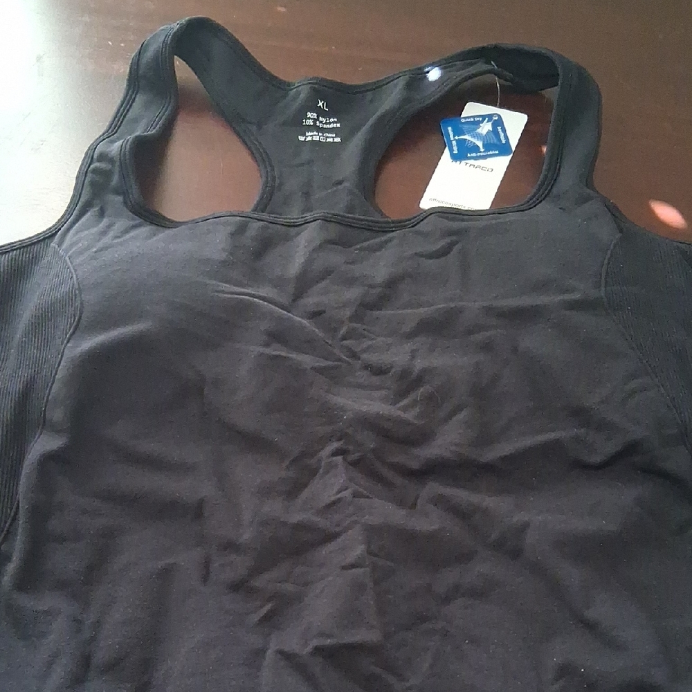 Attraco Yoga tank top